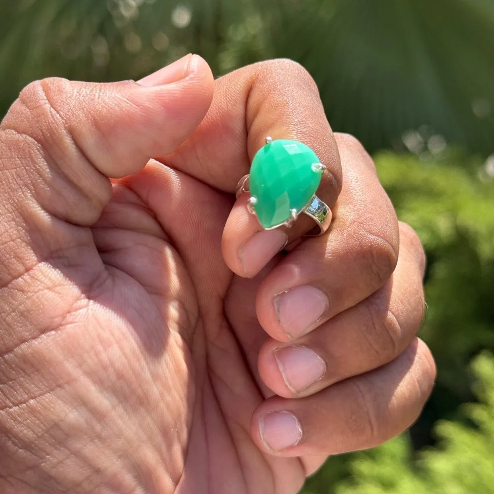 Green Onyx Ring 5.88g Pear Cut Gemstone Size 7.25